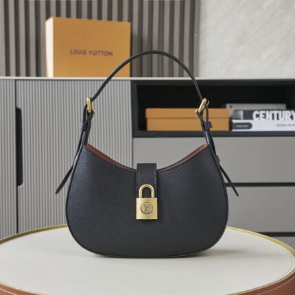 Low Key Shoulder Bag